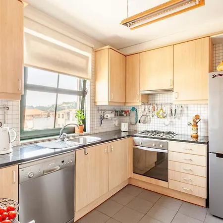 Lovely 1-bedroom Flat In Do Conde * Vila do Conde